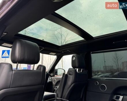 Чорний Ленд Ровер Рендж Ровер, об'ємом двигуна 5 л та пробігом 140 тис. км за 35990 $, фото 12 на Automoto.ua