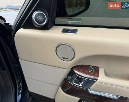 Чорний Ленд Ровер Рендж Ровер, об'ємом двигуна 3 л та пробігом 215 тис. км за 39999 $, фото 29 на Automoto.ua
