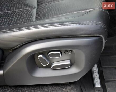 Черный Ленд Ровер Рендж Ровер, объемом двигателя 3 л и пробегом 110 тыс. км за 29500 $, фото 39 на Automoto.ua