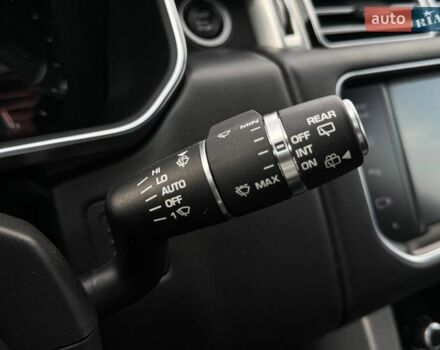 Чорний Ленд Ровер Рендж Ровер, об'ємом двигуна 5 л та пробігом 140 тис. км за 35990 $, фото 28 на Automoto.ua