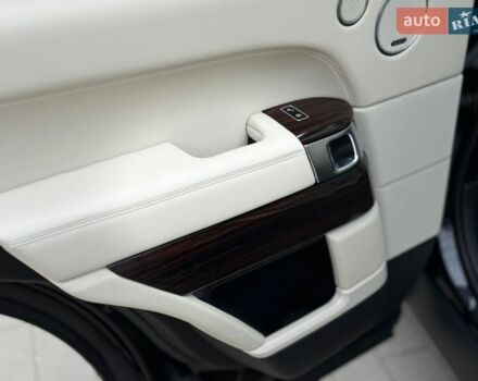 Черный Ленд Ровер Рендж Ровер, объемом двигателя 3 л и пробегом 179 тыс. км за 34900 $, фото 74 на Automoto.ua