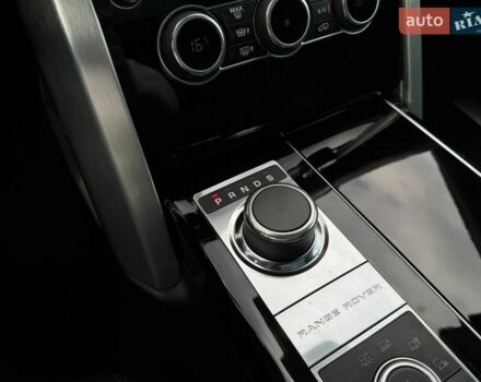 Чорний Ленд Ровер Рендж Ровер, об'ємом двигуна 5 л та пробігом 140 тис. км за 35990 $, фото 36 на Automoto.ua