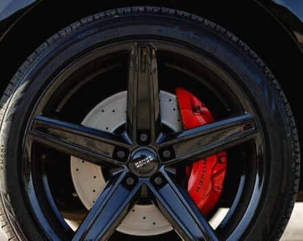 Чорний Ленд Ровер Рендж Ровер, об'ємом двигуна 5 л та пробігом 106 тис. км за 44900 $, фото 3 на Automoto.ua