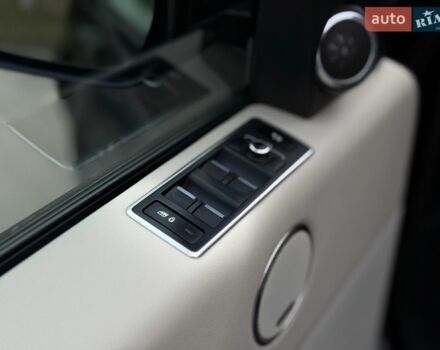 Черный Ленд Ровер Рендж Ровер, объемом двигателя 3 л и пробегом 179 тыс. км за 34900 $, фото 45 на Automoto.ua