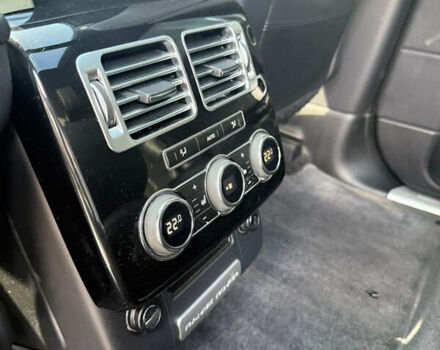 Чорний Ленд Ровер Рендж Ровер, об'ємом двигуна 3 л та пробігом 248 тис. км за 25900 $, фото 30 на Automoto.ua