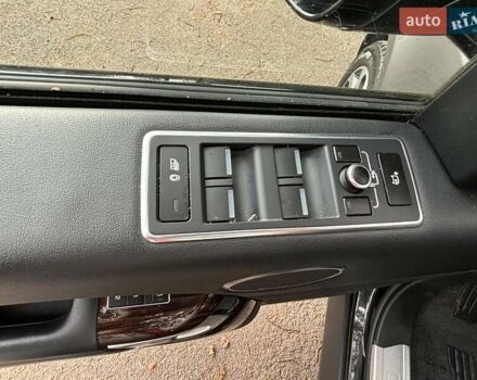 Черный Ленд Ровер Рендж Ровер, объемом двигателя 3 л и пробегом 134 тыс. км за 35500 $, фото 23 на Automoto.ua