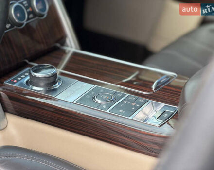 Чорний Ленд Ровер Рендж Ровер, об'ємом двигуна 3 л та пробігом 215 тис. км за 39999 $, фото 37 на Automoto.ua