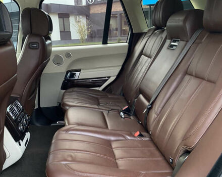 Чорний Ленд Ровер Рендж Ровер, об'ємом двигуна 4.4 л та пробігом 130 тис. км за 50000 $, фото 39 на Automoto.ua