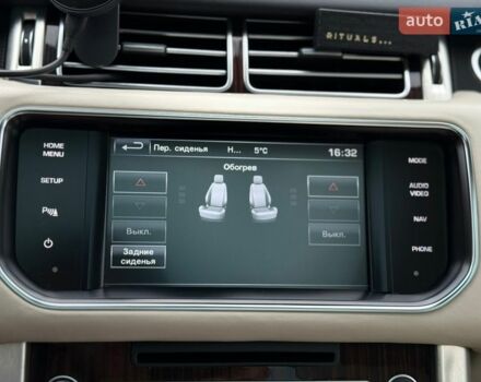 Черный Ленд Ровер Рендж Ровер, объемом двигателя 3 л и пробегом 179 тыс. км за 34900 $, фото 167 на Automoto.ua