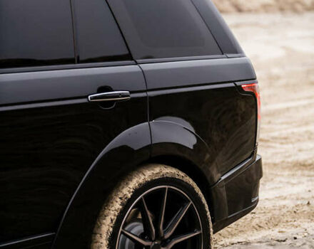 Черный Ленд Ровер Рендж Ровер, объемом двигателя 5 л и пробегом 129 тыс. км за 50000 $, фото 12 на Automoto.ua