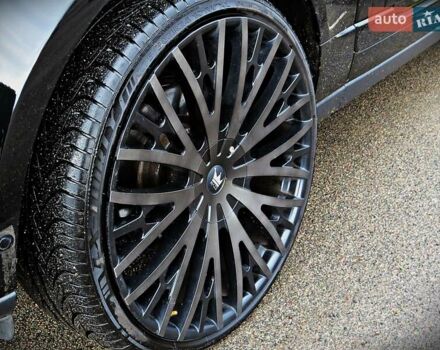 Чорний Ленд Ровер Рендж Ровер, об'ємом двигуна 3 л та пробігом 124 тис. км за 35000 $, фото 4 на Automoto.ua