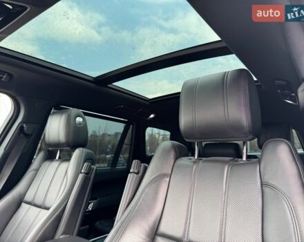 Чорний Ленд Ровер Рендж Ровер, об'ємом двигуна 5 л та пробігом 140 тис. км за 35990 $, фото 10 на Automoto.ua