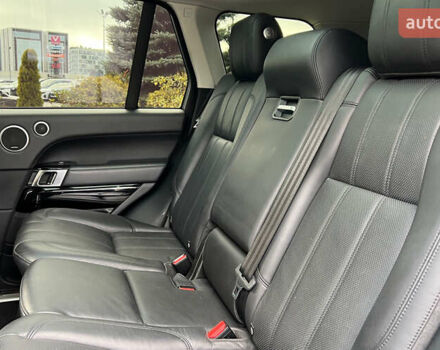 Черный Ленд Ровер Рендж Ровер, объемом двигателя 5 л и пробегом 167 тыс. км за 30650 $, фото 27 на Automoto.ua