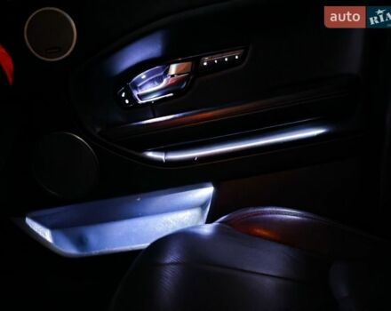 Черный Ленд Ровер Рендж Ровер, объемом двигателя 2 л и пробегом 68 тыс. км за 21400 $, фото 8 на Automoto.ua