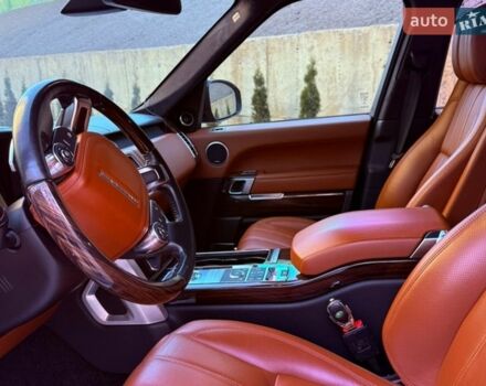 Черный Ленд Ровер Рендж Ровер, объемом двигателя 5 л и пробегом 185 тыс. км за 43000 $, фото 7 на Automoto.ua