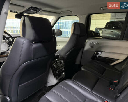 Ленд Ровер Рендж Ровер 2016 в Одессе на Automoto.ua Черный Ленд Ровер Рендж Ровер, объемом двигателя 4.37 л и пробегом 187 тыс. км за 38500 $, фото 22 на Automoto.ua
