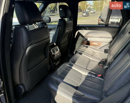 Чорний Ленд Ровер Рендж Ровер, об'ємом двигуна 5 л та пробігом 79 тис. км за 45000 $, фото 17 на Automoto.ua