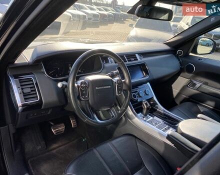 Чорний Ленд Ровер Рендж Ровер, об'ємом двигуна 5 л та пробігом 152 тис. км за 27900 $, фото 10 на Automoto.ua
