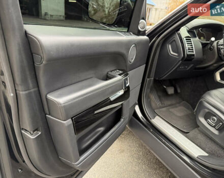 Черный Ленд Ровер Рендж Ровер, объемом двигателя 3 л и пробегом 210 тыс. км за 35800 $, фото 26 на Automoto.ua