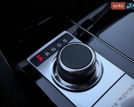 Черный Ленд Ровер Рендж Ровер, объемом двигателя 2.99 л и пробегом 240 тыс. км за 28500 $, фото 81 на Automoto.ua