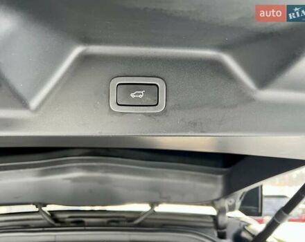 Чорний Ленд Ровер Рендж Ровер, об'ємом двигуна 4.37 л та пробігом 199 тис. км за 44900 $, фото 42 на Automoto.ua