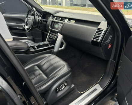 Черный Ленд Ровер Рендж Ровер, объемом двигателя 5 л и пробегом 134 тыс. км за 49999 $, фото 11 на Automoto.ua