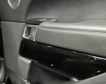 Чорний Ленд Ровер Рендж Ровер, об'ємом двигуна 5 л та пробігом 96 тис. км за 52000 $, фото 26 на Automoto.ua