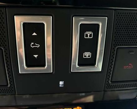 Ленд Ровер Рендж Ровер 2016 у Києві на Automoto.ua Чорний Ленд Ровер Рендж Ровер, об'ємом двигуна 2.99 л та пробігом 145 тис. км за 35500 $, фото 45 на Automoto.ua