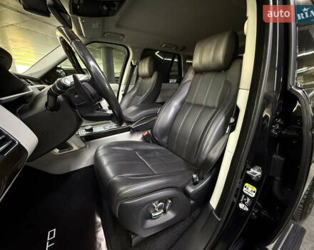 Ленд Ровер Рендж Ровер 2016 в Одессе на Automoto.ua Черный Ленд Ровер Рендж Ровер, объемом двигателя 4.37 л и пробегом 187 тыс. км за 38500 $, фото 18 на Automoto.ua