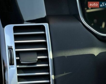 Чорний Ленд Ровер Рендж Ровер, об'ємом двигуна 2.99 л та пробігом 145 тис. км за 35500 $, фото 27 на Automoto.ua