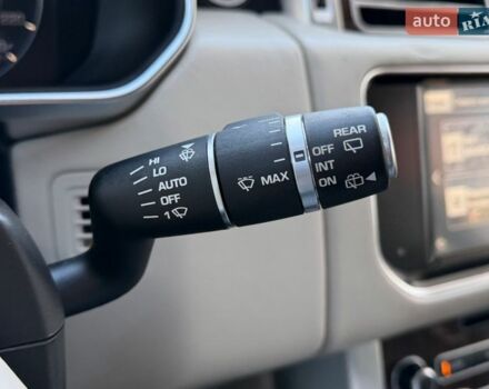 Чорний Ленд Ровер Рендж Ровер, об'ємом двигуна 3 л та пробігом 156 тис. км за 34500 $, фото 36 на Automoto.ua