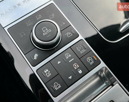 Черный Ленд Ровер Рендж Ровер, объемом двигателя 5 л и пробегом 167 тыс. км за 30650 $, фото 18 на Automoto.ua