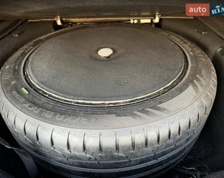 Черный Ленд Ровер Рендж Ровер, объемом двигателя 2.99 л и пробегом 240 тыс. км за 28500 $, фото 99 на Automoto.ua