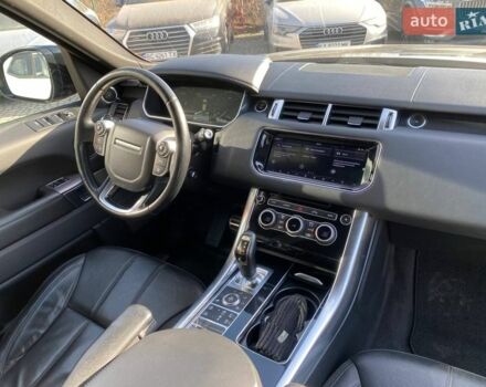 Чорний Ленд Ровер Рендж Ровер, об'ємом двигуна 5 л та пробігом 152 тис. км за 27900 $, фото 9 на Automoto.ua