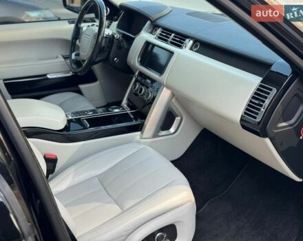 Чорний Ленд Ровер Рендж Ровер, об'ємом двигуна 3 л та пробігом 181 тис. км за 30500 $, фото 10 на Automoto.ua