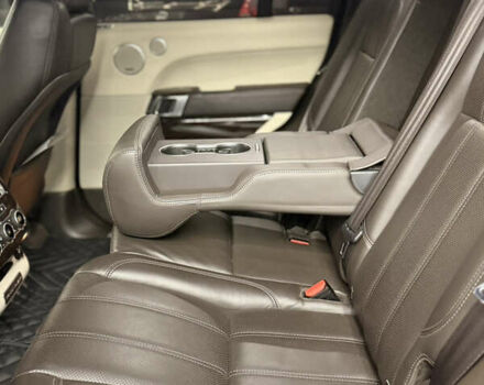 Черный Ленд Ровер Рендж Ровер, объемом двигателя 4.37 л и пробегом 198 тыс. км за 38999 $, фото 25 на Automoto.ua