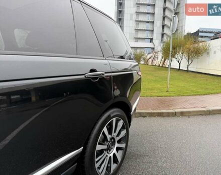Чорний Ленд Ровер Рендж Ровер, об'ємом двигуна 5 л та пробігом 162 тис. км за 39999 $, фото 17 на Automoto.ua