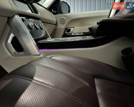 Черный Ленд Ровер Рендж Ровер, объемом двигателя 4.37 л и пробегом 188 тыс. км за 43000 $, фото 102 на Automoto.ua