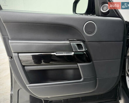 Черный Ленд Ровер Рендж Ровер, объемом двигателя 2.99 л и пробегом 240 тыс. км за 31800 $, фото 40 на Automoto.ua