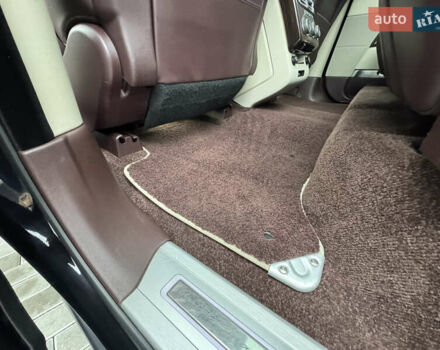 Черный Ленд Ровер Рендж Ровер, объемом двигателя 4.37 л и пробегом 188 тыс. км за 43000 $, фото 81 на Automoto.ua