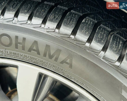 Черный Ленд Ровер Рендж Ровер, объемом двигателя 4.37 л и пробегом 188 тыс. км за 43000 $, фото 24 на Automoto.ua