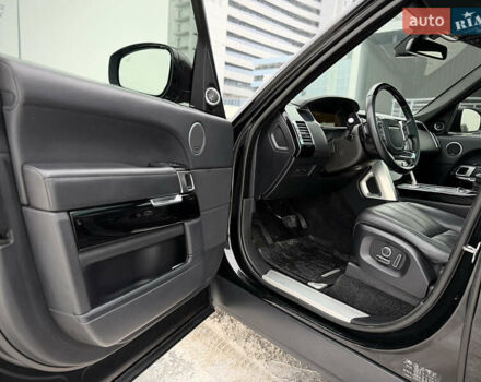 Черный Ленд Ровер Рендж Ровер, объемом двигателя 2.99 л и пробегом 240 тыс. км за 31800 $, фото 39 на Automoto.ua