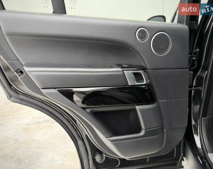 Черный Ленд Ровер Рендж Ровер, объемом двигателя 2.99 л и пробегом 240 тыс. км за 31800 $, фото 60 на Automoto.ua