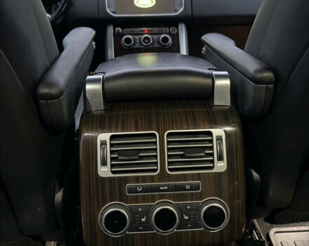 Чорний Ленд Ровер Рендж Ровер, об'ємом двигуна 2.99 л та пробігом 142 тис. км за 32000 $, фото 14 на Automoto.ua