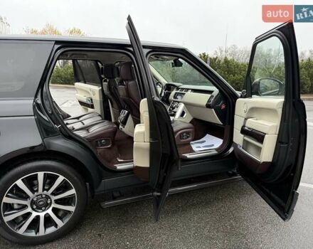 Чорний Ленд Ровер Рендж Ровер, об'ємом двигуна 5 л та пробігом 162 тис. км за 39999 $, фото 24 на Automoto.ua