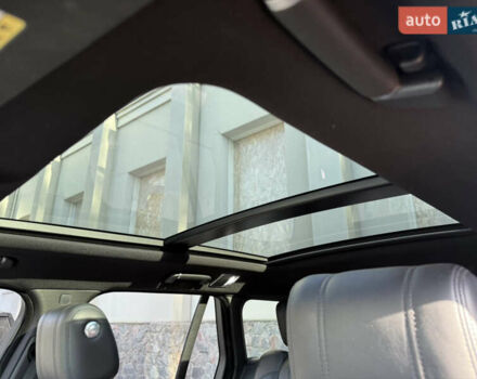 Чорний Ленд Ровер Рендж Ровер, об'ємом двигуна 5 л та пробігом 79 тис. км за 45000 $, фото 15 на Automoto.ua