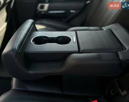 Ленд Ровер Рендж Ровер 2016 у Києві на Automoto.ua Чорний Ленд Ровер Рендж Ровер, об'ємом двигуна 2.99 л та пробігом 145 тис. км за 35500 $, фото 52 на Automoto.ua