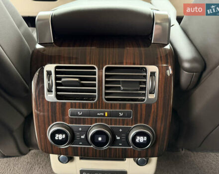 Чорний Ленд Ровер Рендж Ровер, об'ємом двигуна 3 л та пробігом 156 тис. км за 38900 $, фото 20 на Automoto.ua