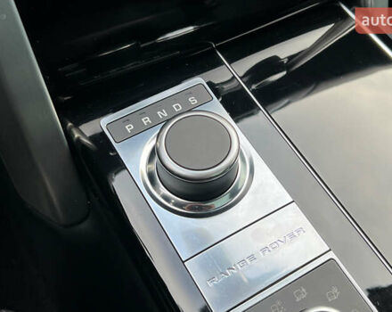 Черный Ленд Ровер Рендж Ровер, объемом двигателя 5 л и пробегом 167 тыс. км за 30650 $, фото 19 на Automoto.ua