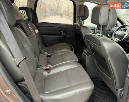 Чорний Ленд Ровер Рендж Ровер, об'ємом двигуна 2.99 л та пробігом 142 тис. км за 32000 $, фото 13 на Automoto.ua